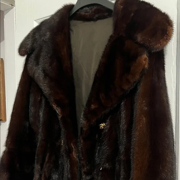 Long mink coat - Picture 3 of 5